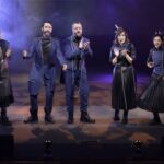 ‘El que tropieza y no cae…’ llega este sábado al escenario del Gran Teatro de Manzanares