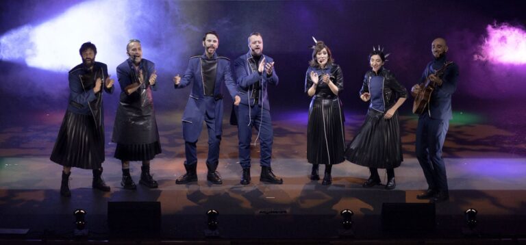 ‘El que tropieza y no cae…’ llega este sábado al escenario del Gran Teatro de Manzanares