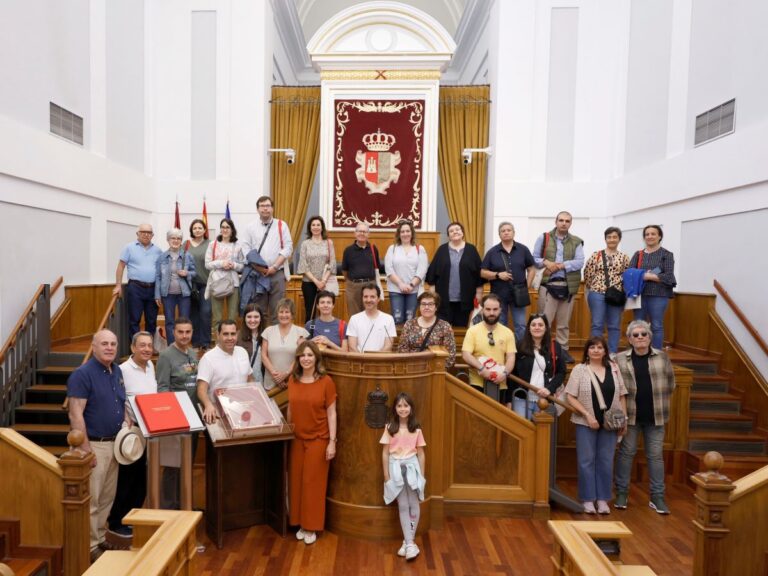 Vuelven las visitas guiadas a las Cortes de C-LM para grupos y jornadas mensuales de puertas abiertas Vuelven las visitas guiadas a las Cortes de C-LM para grupos y jornadas mensuales de puertas abiertas