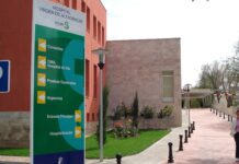 Trasladado al hospital un trabajador tras caer desde un tejado en La Solana