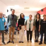 Las personas mayores de Manzanares aprenden a protegerse de amenazas cibernéticas gracias a la OMIC