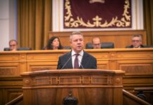 CLM firmará en noviembre con sindicatos y empresarios un pacto que movilizará 12.500 millones hasta 2030