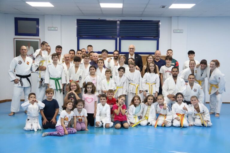 Julián Nieva da el pistoletazo de salida a las escuelas deportivas municipales
