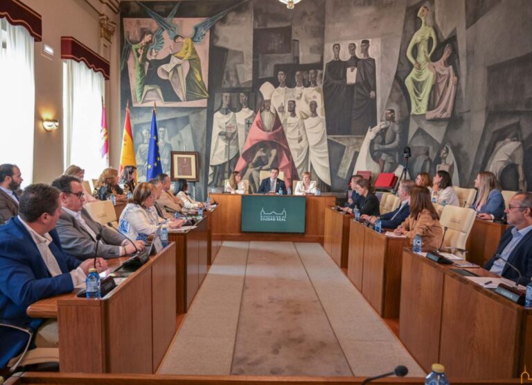 La Diputación de Ciudad Real aprueba parte de la reordenación de recursos humanos y ayudas al deporte y a ayuntamientos