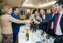 Junta destaca a Castilla-La Mancha «como el viñedo y bodega del mundo» en acto en Sevilla