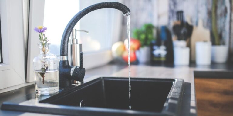 Iniesta se quedará sin agua durante 6 horas este miércoles