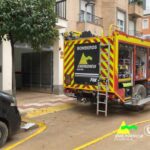 Los bomberos de Ciudad Real realizan labores de achique y rescate en Algemesí