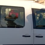 Detenidos cinco jóvenes en Las Pedroñeras tras causar daños a vehículos aparcados