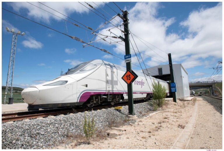 Renfe pone en servicio el Alvia para Algeciras-Madrid, con paradas en Puertollano y Ciudad Real