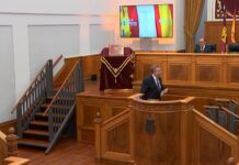 Page defiende la salud de la Constitución y rechaza valorar su vigencia por «el nivel de ruido» de minorías en contra