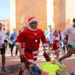 Deporte, diversión y mucho espíritu navideño en la Carrera de Navidad de Manzanares