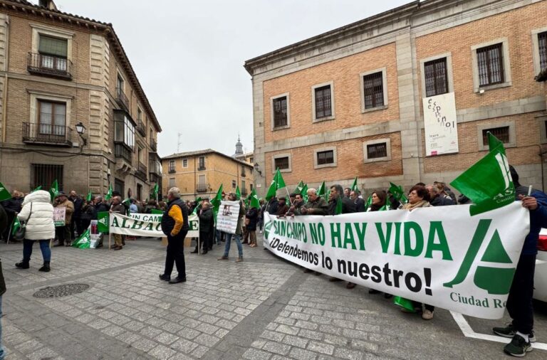 ASAJA carga contra Bruselas por activar el acuerdo con Mercosur y habla de “traición” al campo europeo