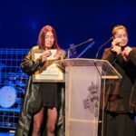 Con lágrimas de emoción, Tanxugueiras reciben en Manzanares el IV Galardón Nacional de Folklore ‘Juan Cañí’