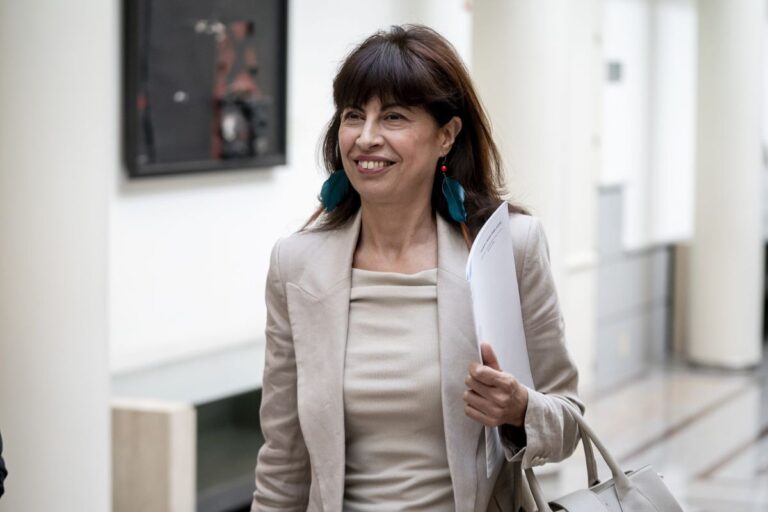 La ministra Redondo se reúne con el presidente de los obispos tras las denuncias por terapias de conversión LGTBI, una en Guadalajara