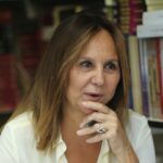 ‘Por si un día volvemos’, la nueva novela de María Dueñas, llega a las librerías en marzo