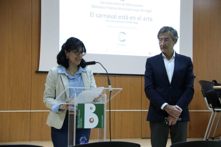 El carnaval de Manzanares arranca con una conferencia sobre su vertiente más artística