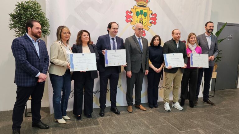 Cuatro empresas de Manzanares renuevan el distintivo SICTED