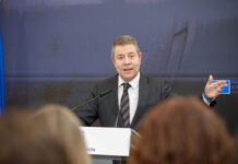 Page carga contra el pacto con Junts: «Que no me vengan con cuentos chinos de muros a la derecha. Esta es la peor»