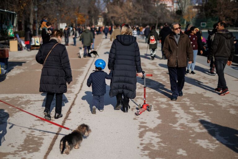 Sentencia histórica y en Cuenca: una jueza reconoce por primera vez el derecho al permiso parental retribuido de ocho semanas