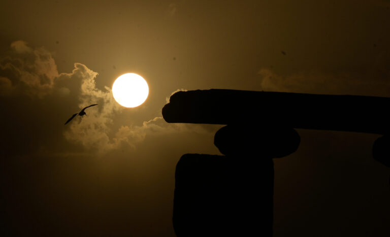 Astronomía en estado puro: 360.000 estudiantes de C-LM verán el eclipse solar de agosto