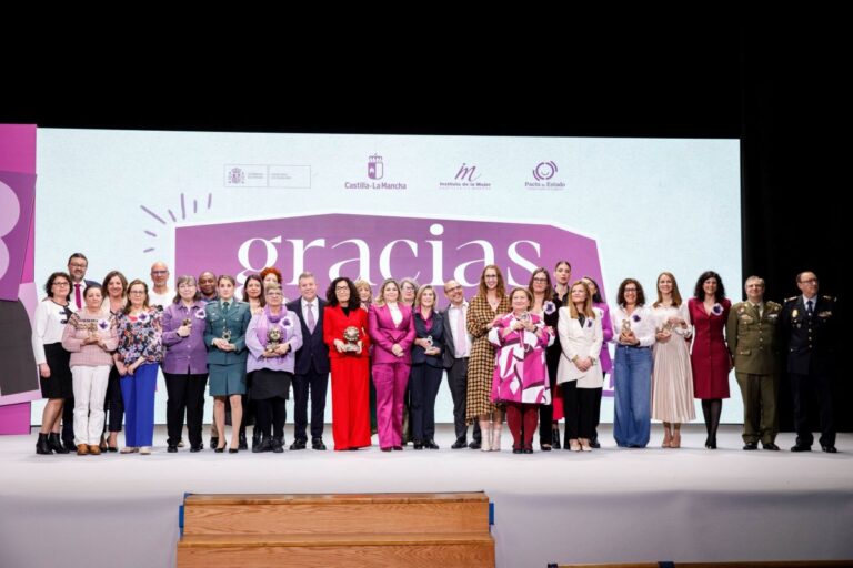 C-LM avanza en su ley contra la brecha salarial con la que aspira a tener «consenso político y social»