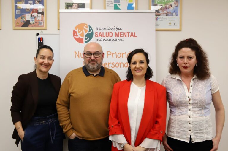 La Asociación Salud Mental Manzanares se presenta en sociedad