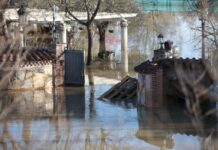 C-LM vigila la evolución de los caudales observando el progresivo descenso en los desembalses