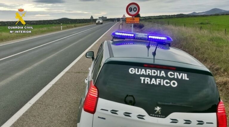 Investigada tras conducir 20 kilómetros en sentido contrario por la A-3 en Cuenca Investigada tras conducir 20 kilómetros en sentido contrario por la A-3 en Cuenca
