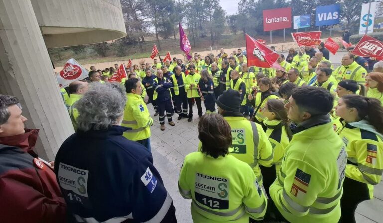 UGT y CCOO denunciarán ante tribunales el «exceso de jornada» de los trabajadores de las ambulancias de C-LM