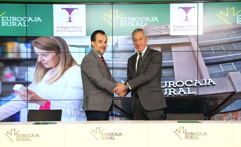 Eurocaja Rural refuerza su compromiso con los farmacéuticos toledanos, clave en la labor sanitaria y la salud pública