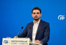 PP lamenta que Page «monte en cólera» por el reparto «arbitrario» de menores migrantes pero mantenga su apoyo a Sánchez