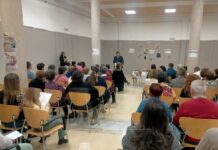 El Ayuntamiento de Bolaños celebra el Día del Libro con una lectura comunitaria que rinde homenaje a los autores locales