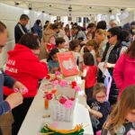 La biblioteca de Manzanares sale a la calle para conmemorar el Día del Libro