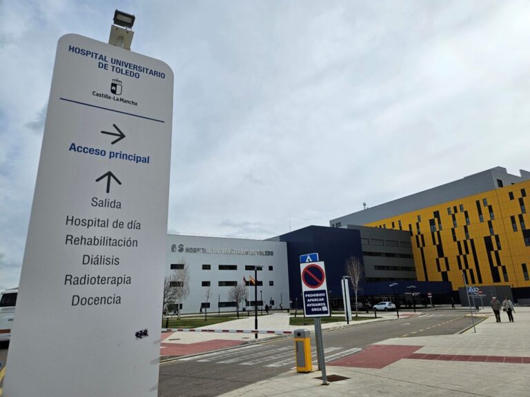 Denuncian esperas de hasta tres días en Urgencias para tener cama en el hospital de Toledo