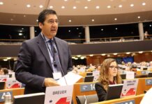 Caballero pide en Bruselas más fondos para el campo de la UE: «También es un sector estratégico para nuestra defensa»