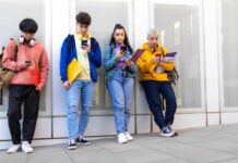 Juventud, algoritmos y futuro: repensar los servicios juveniles en la era de la inteligencia artificial