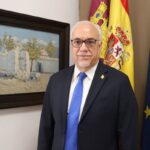 Julián Nieva viaja a China para promocionar Manzanares y explorar oportunidades empresariales