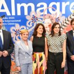 Valverde destaca en Madrid que el Festival de Almagro es una puerta de entrada a la provincia y una fuente de riqueza económica, cultural y social