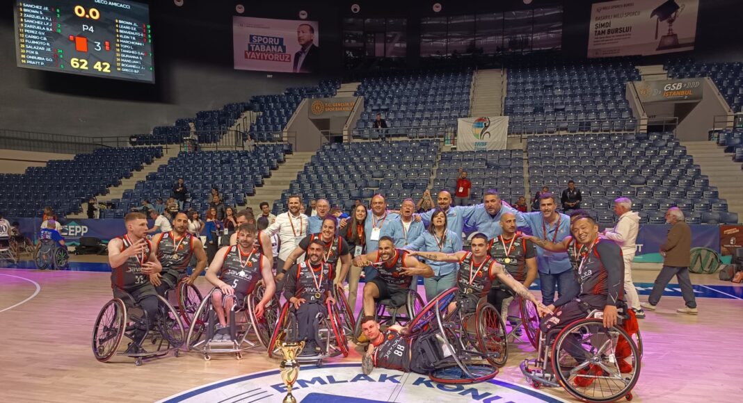 El BSR Amiab Albacete hace historia con su cuarta Champions Cup seguida