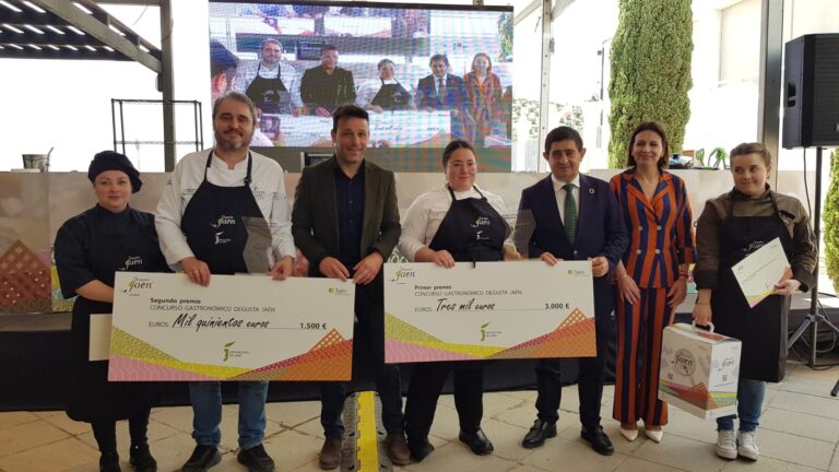Lucía Gómez, chef del Cigarral de las Mercedes, triunfa en Expoliva Lucía Gómez, chef del Cigarral de las Mercedes, triunfa en Expoliva
