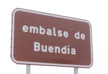 Rescatadas dos personas tras volcar su embarcación en el embalse de Buendía