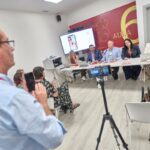 Periodistas especializados se citan en FENAVIN para impulsar una comunicación del vino más moderna