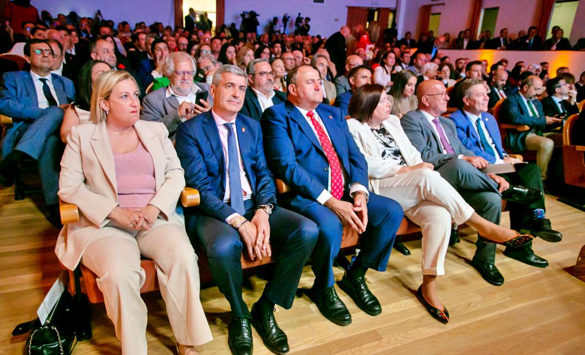 Castilla-La Mancha reconoce sus mejores alimentos de calidad en la entrega de los Premios Gran Selección Campo y Alma