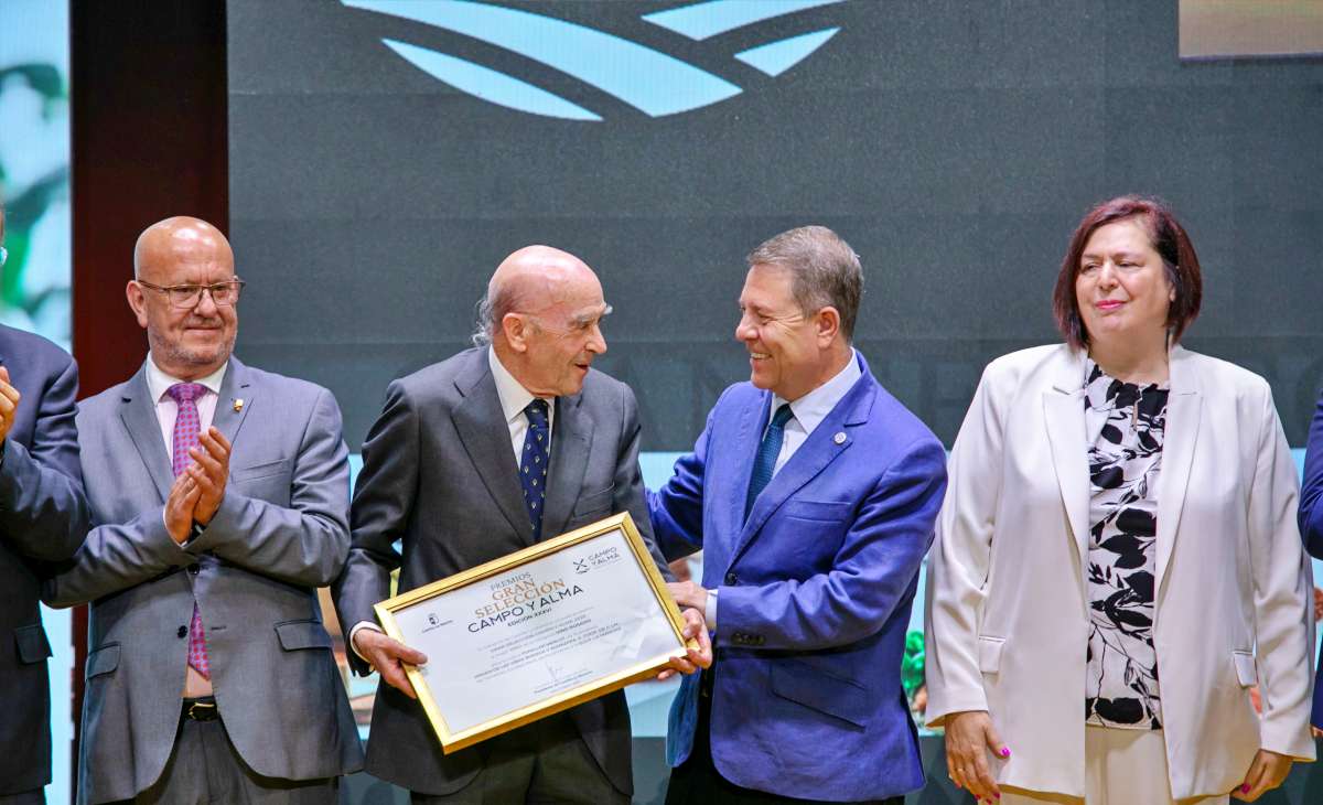Castilla-La Mancha reconoce sus mejores alimentos de calidad en la entrega de los Premios Gran Selección Campo y Alma