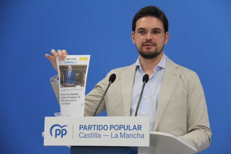 El PP acusa al PSOE de mantener su «deriva» de generar polémica y división con el agua El PP acusa al PSOE de mantener su «deriva» de generar polémica y división con el agua