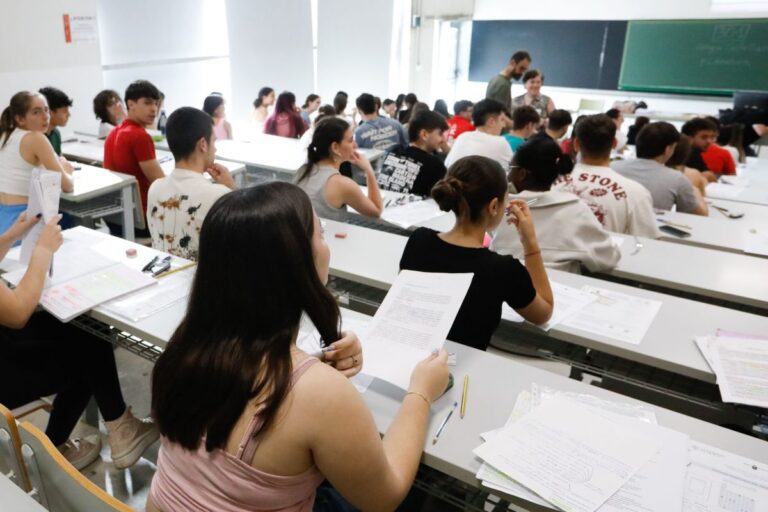 Se acerca la PAU: las 15 carreras con las notas de corte más altas de C-LM