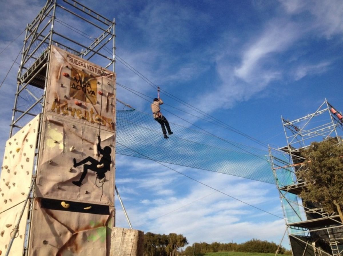 Cinco tirolinas espectaculares para disfrutar de la adrenalina sin salir de Castilla-La Mancha