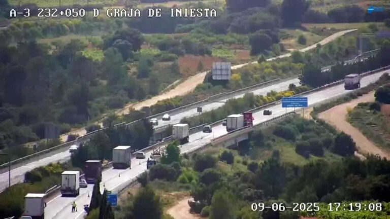 Fallece un operario de grúa en Graja de Iniesta tras ser arrollado cuando atendía a un vehículo averiado