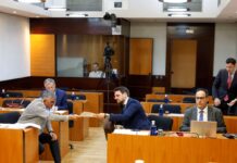 PSOE y PP pactan 10 enmiendas para «mejorar» la Ley de Simplificación, Agilización y Digitalización Administrativa