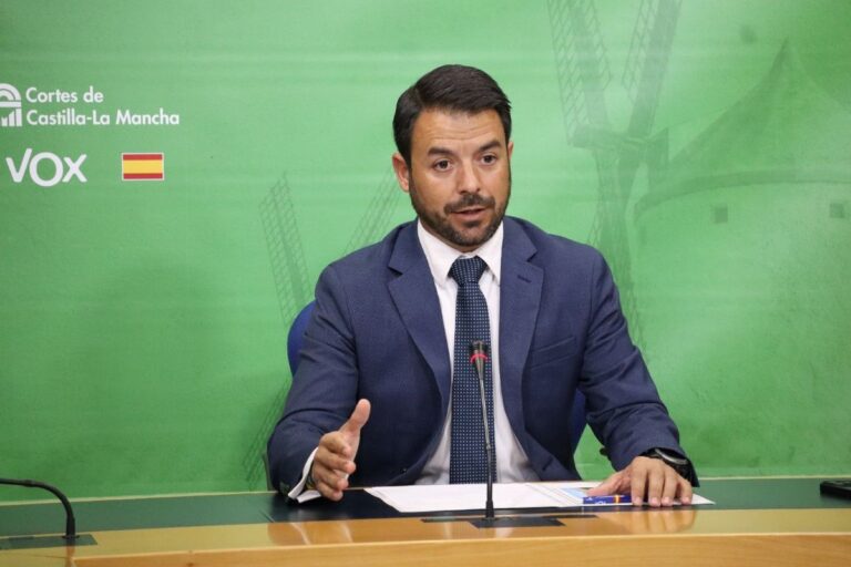 Vox tacha de «medicina ideológica» la Unidad de Atención Sanitaria a Personas Trans en C-LM Vox tacha de «medicina ideológica» la Unidad de Atención Sanitaria a Personas Trans en C-LM
